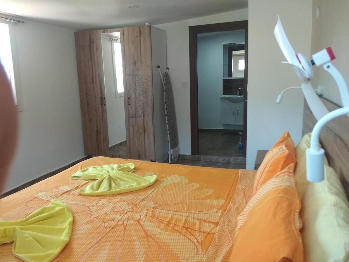 Paddys Apartments Ovacik โอลลุนเดนิซ ภายนอก รูปภาพ