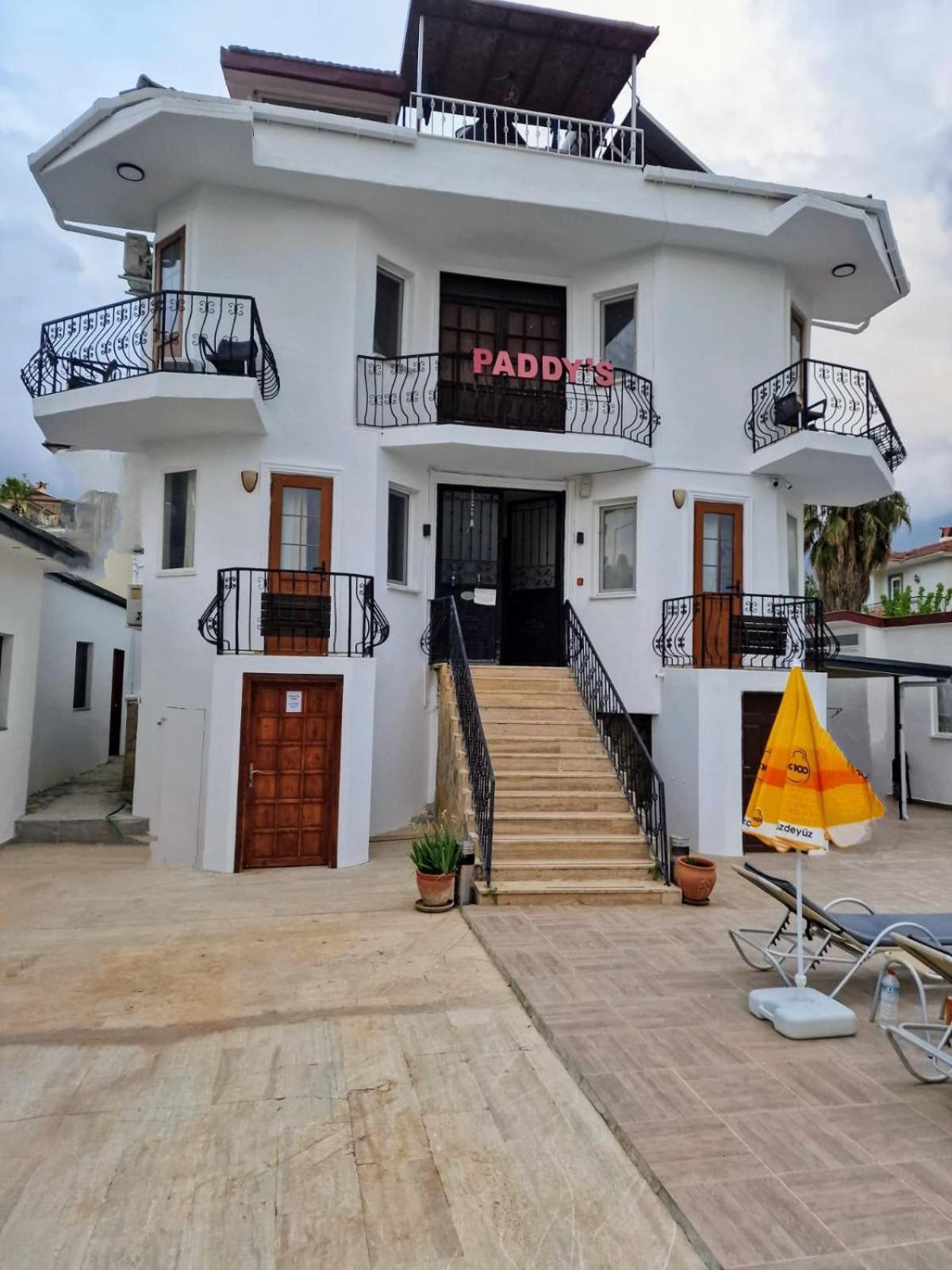 Paddys Apartments Ovacik โอลลุนเดนิซ ภายนอก รูปภาพ